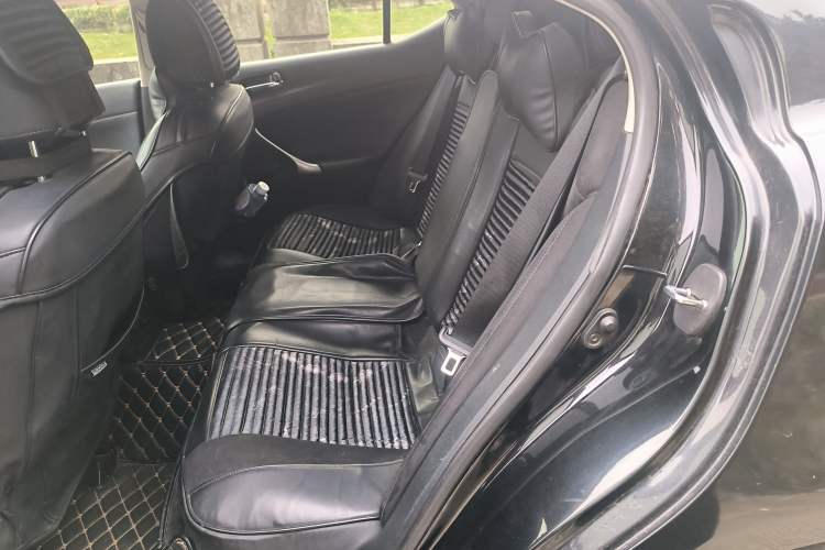Used Lexus IS 2011 250 Sport Edition Left Rear Seat