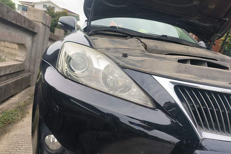 Used Lexus IS 2011 250 Sport Edition Right Front Headlight