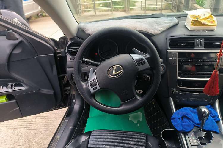 Used Lexus IS 2011 250 Sport Edition Steering Wheel