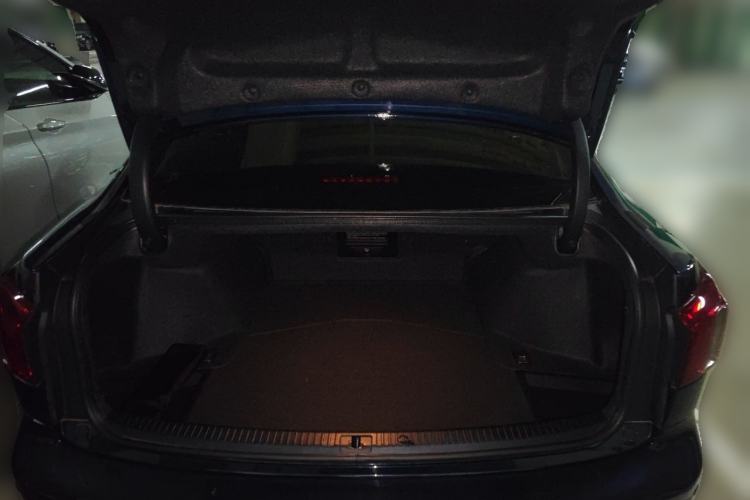 Used Lexus IS 2011 250 Sport Edition Trunk