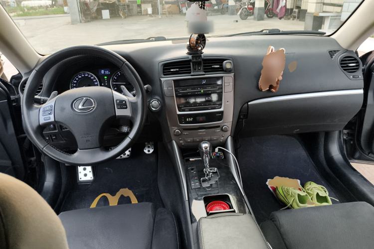 Used Lexus IS 2011 250 Sport Edition Center Console