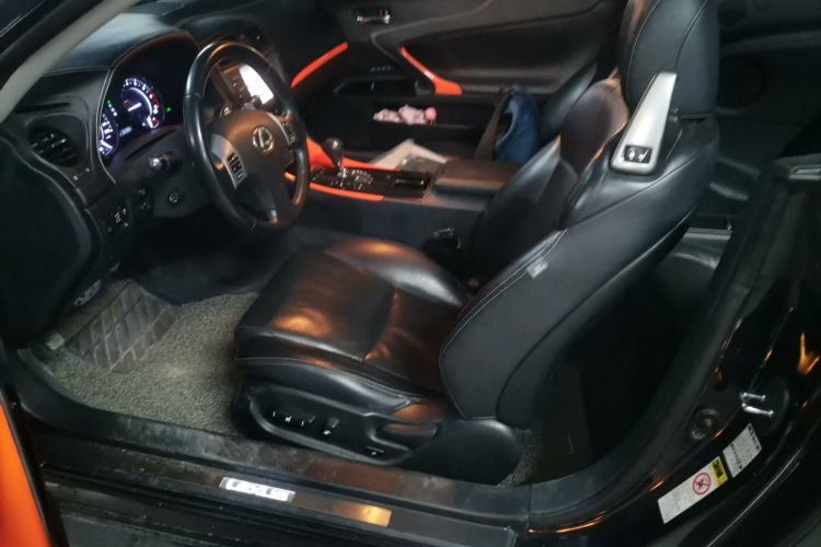 Used Lexus IS 2011 250C Left Front Seat