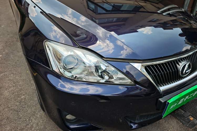 Used Lexus IS 2011 250 Sport Edition Right Front Headlight
