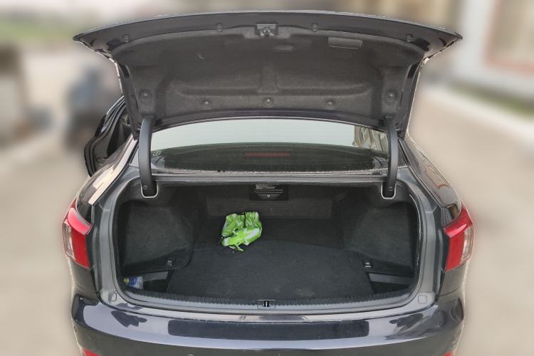 Used Lexus IS 2011 250 Sport Edition Trunk