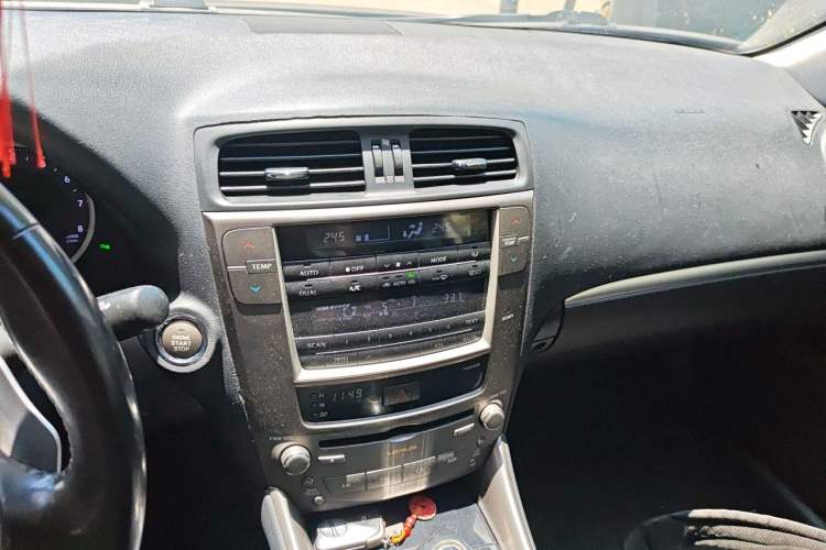 Used Lexus IS 2011 250 Sport Edition Audio And AC Panel
