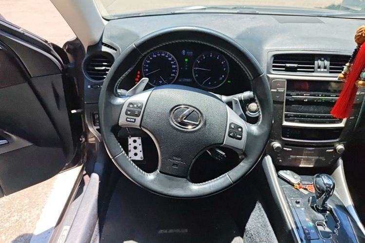 Used Lexus IS 2011 250 Sport Edition Steering Wheel