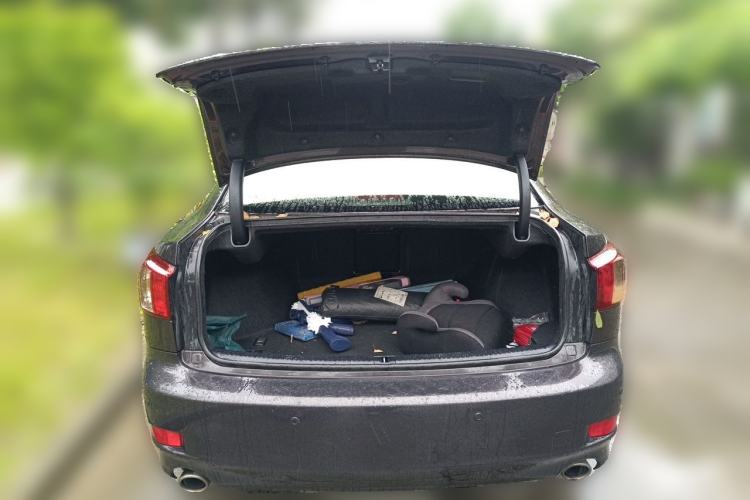 Used Lexus IS 2011 250 Sport Edition Trunk
