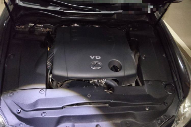 Used Lexus IS 2011 250 Sport Edition Engine Bay