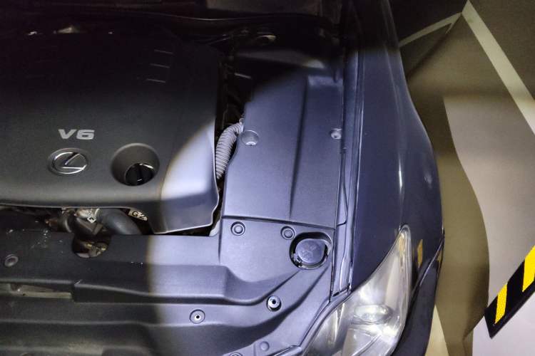 Used Lexus IS 2011 250 Sport Edition Engine Bay Left