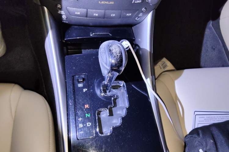 Used Lexus IS 2011 250 Sport Edition Gear Lever