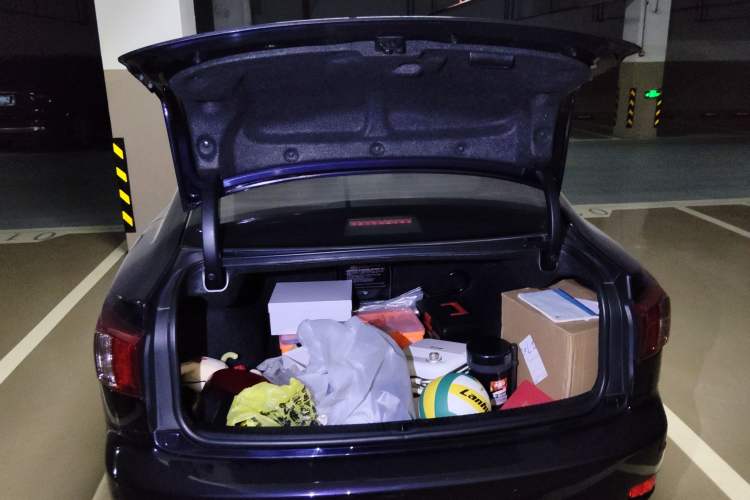 Used Lexus IS 2011 250 Sport Edition Trunk