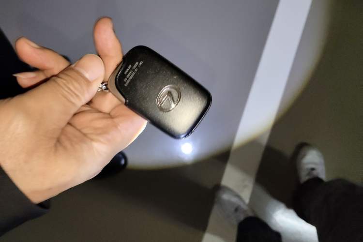Used Lexus IS 2011 250 Sport Edition Vehicle Key