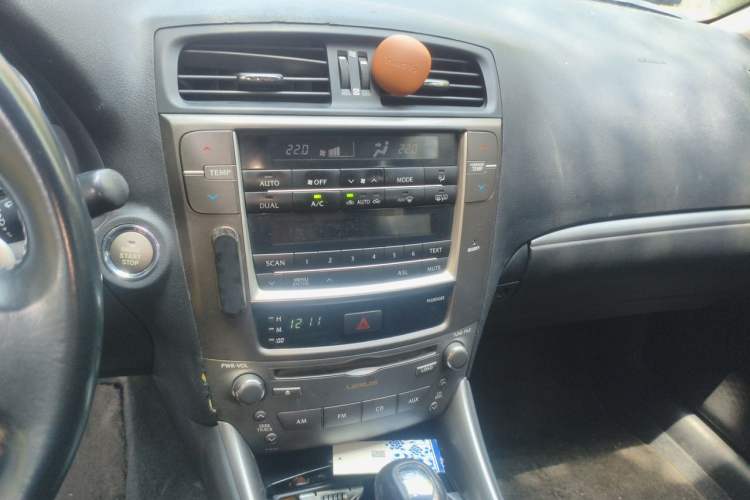 Used Lexus IS 2011 250 Sport Edition Audio And AC Panel