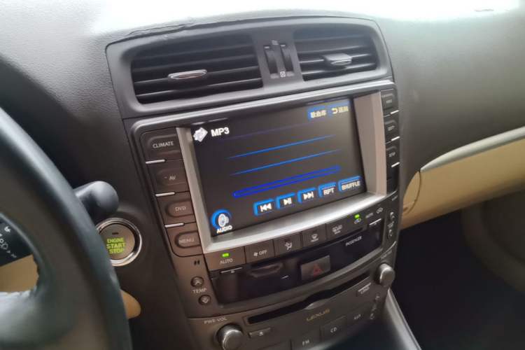 Used Lexus IS 2011 250 Elite Edition Audio And AC Panel