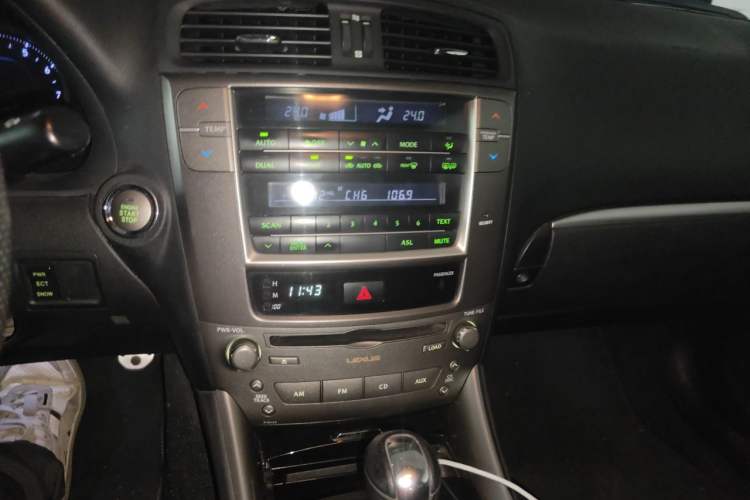 Used Lexus IS 2011 250 Sport Edition Audio And AC Panel