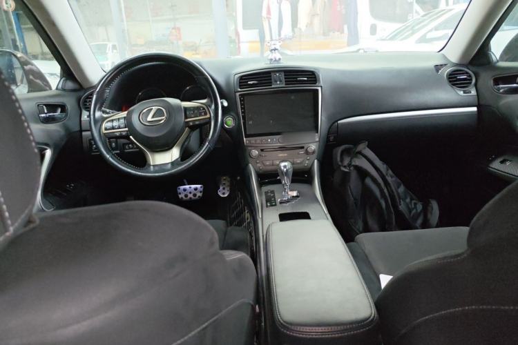 Used Lexus IS 2011 250 Elite Edition Center Console