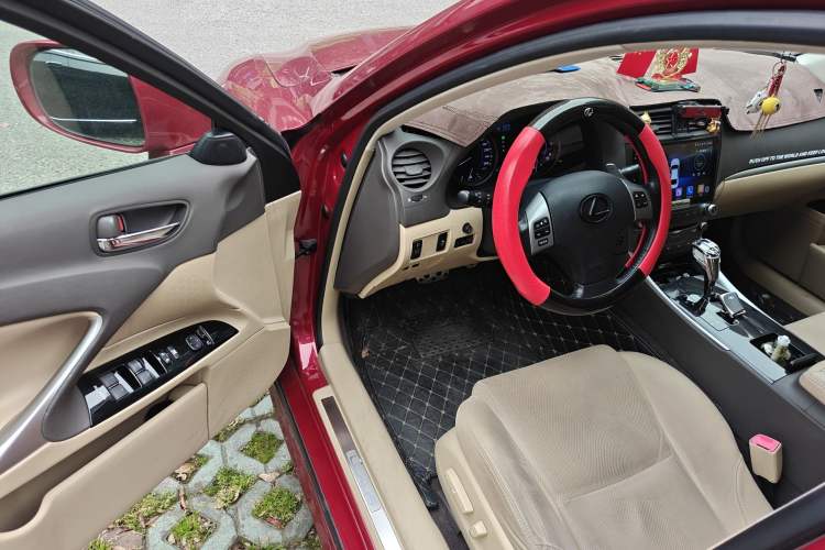 Used Lexus IS 2011 250 Sport Edition Driver Seat