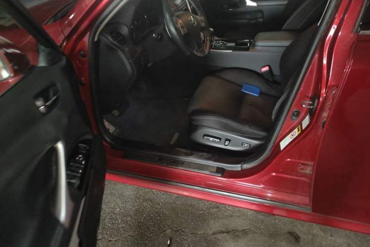 Used Lexus IS 2011 250 Sport Edition Driver Seat