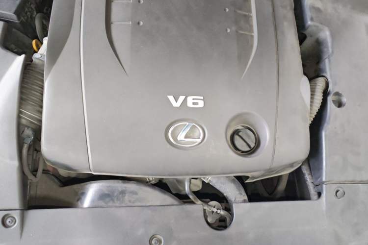 Used Lexus IS 2011 250 Elite Edition Engine Bay