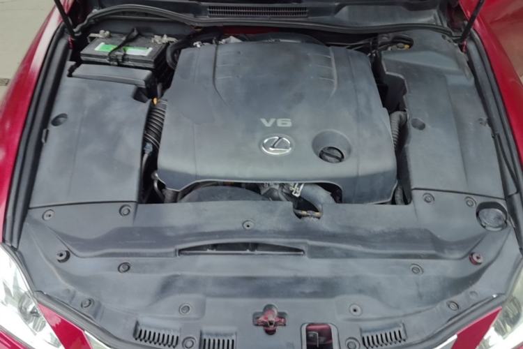 Used Lexus IS 2011 250 Elite Edition Engine Bay