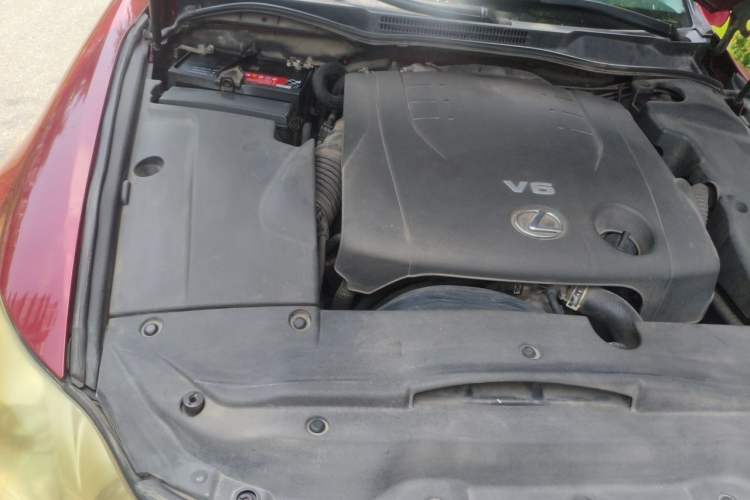 Used Lexus IS 2011 250 Sport Edition Engine Bay Right