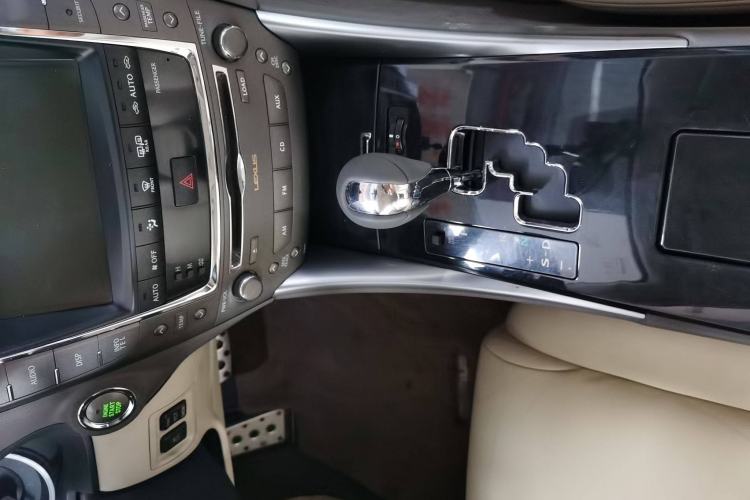 Used Lexus IS 2011 250 Xuan Dong Edition Engine Bay