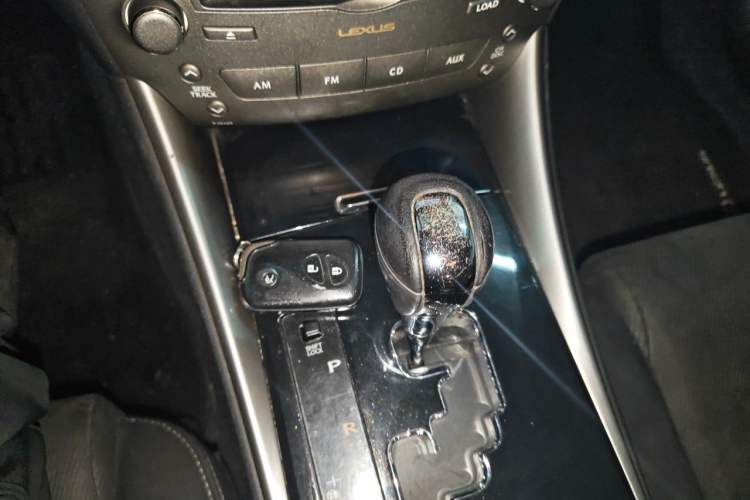 Used Lexus IS 2011 250 Sport Edition Gear Lever