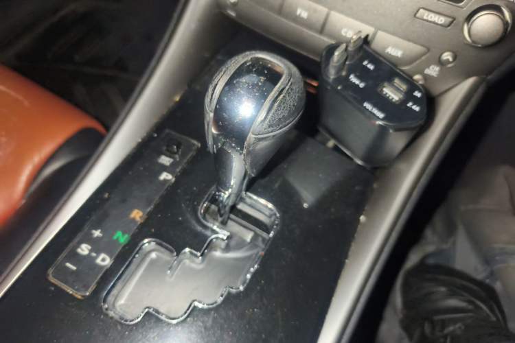 Used Lexus IS 2011 250 Sport Edition Gear Lever