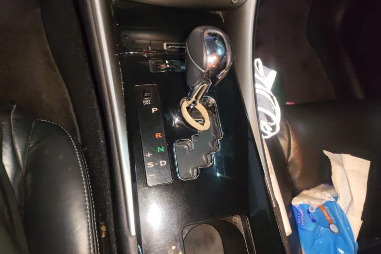 Used Lexus IS 2011 250 Xuan Dong Edition Gear Lever