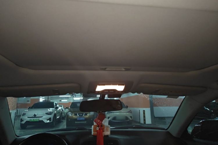 Used Lexus IS 2011 250 Sport Edition Headliner