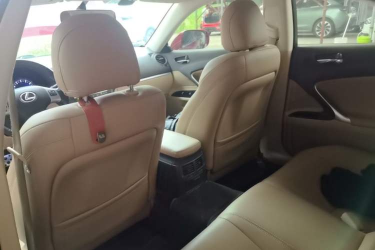 Used Lexus IS 2011 250 Elite Edition Headliner