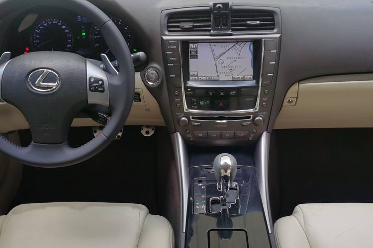 Used Lexus IS 2011 250 Xuan Dong Edition Interior 3