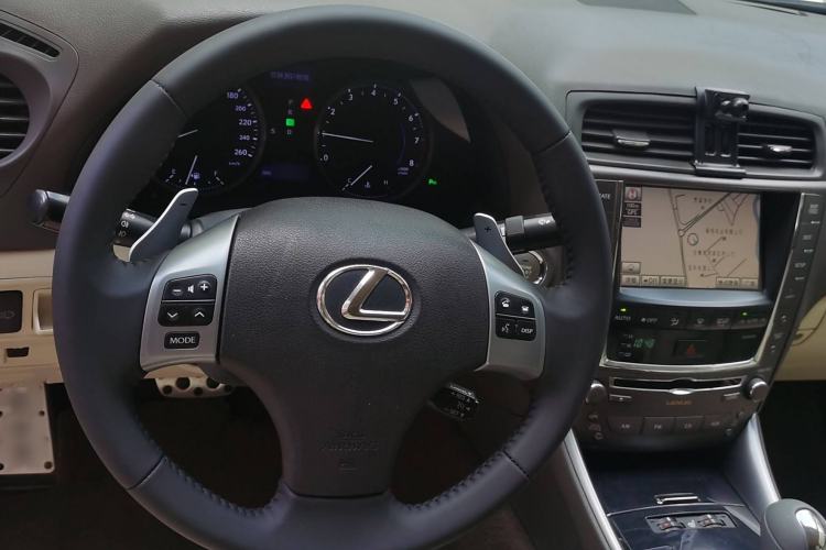 Used Lexus IS 2011 250 Xuan Dong Edition Interior 6