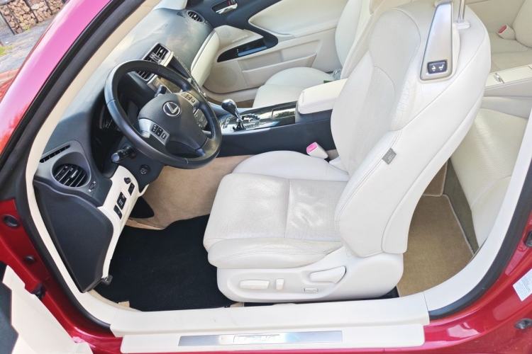 Used Lexus IS 2011 250C Left Front Seat