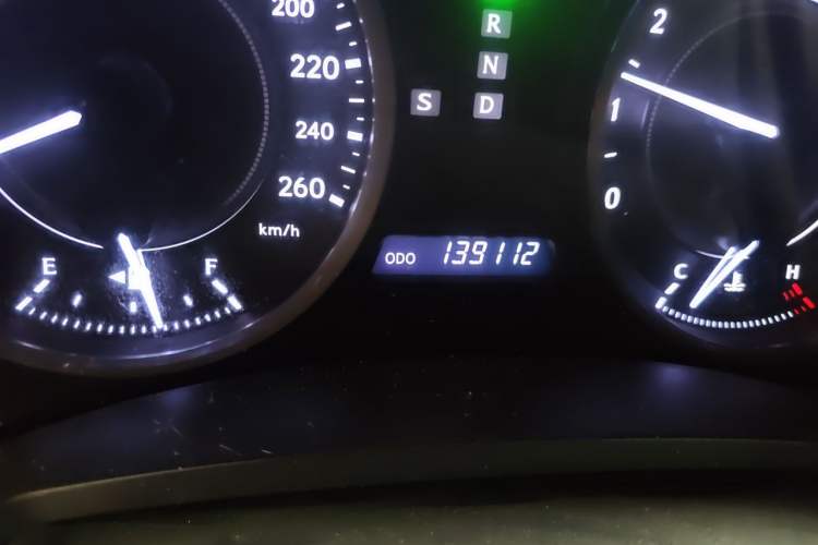 Used Lexus IS 2011 250C Odometer Close Up