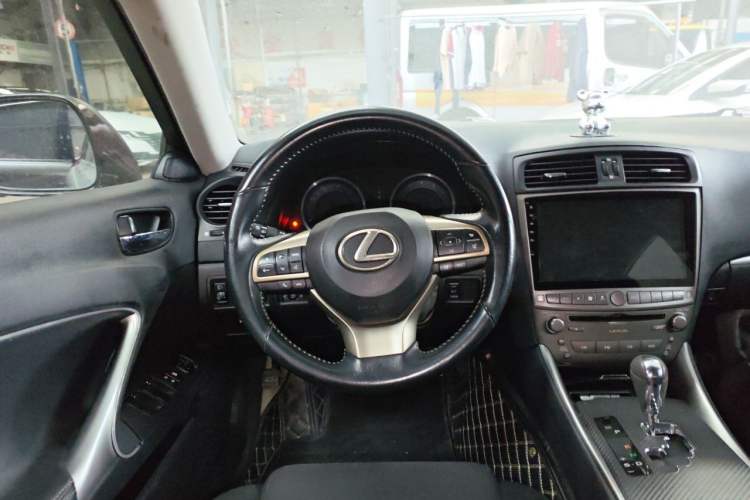 Used Lexus IS 2011 250 Elite Edition Steering Wheel