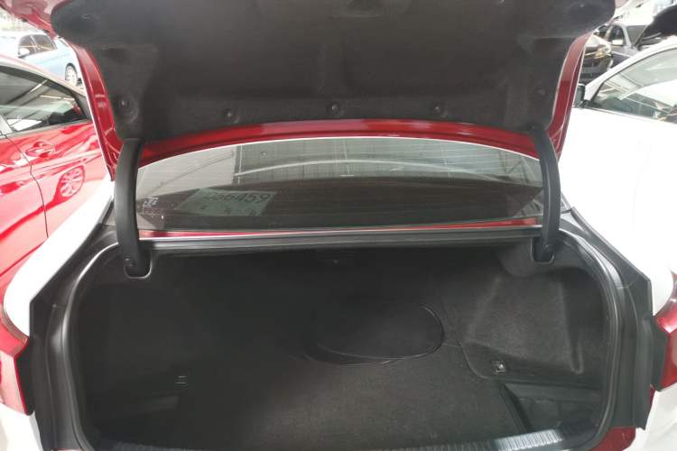 Used Lexus IS 2011 250 Xuan Dong Edition Trunk
