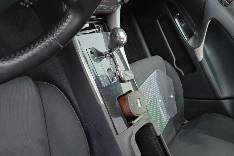 Used Lexus IS 2011 250 Sport Edition Vehicle Key