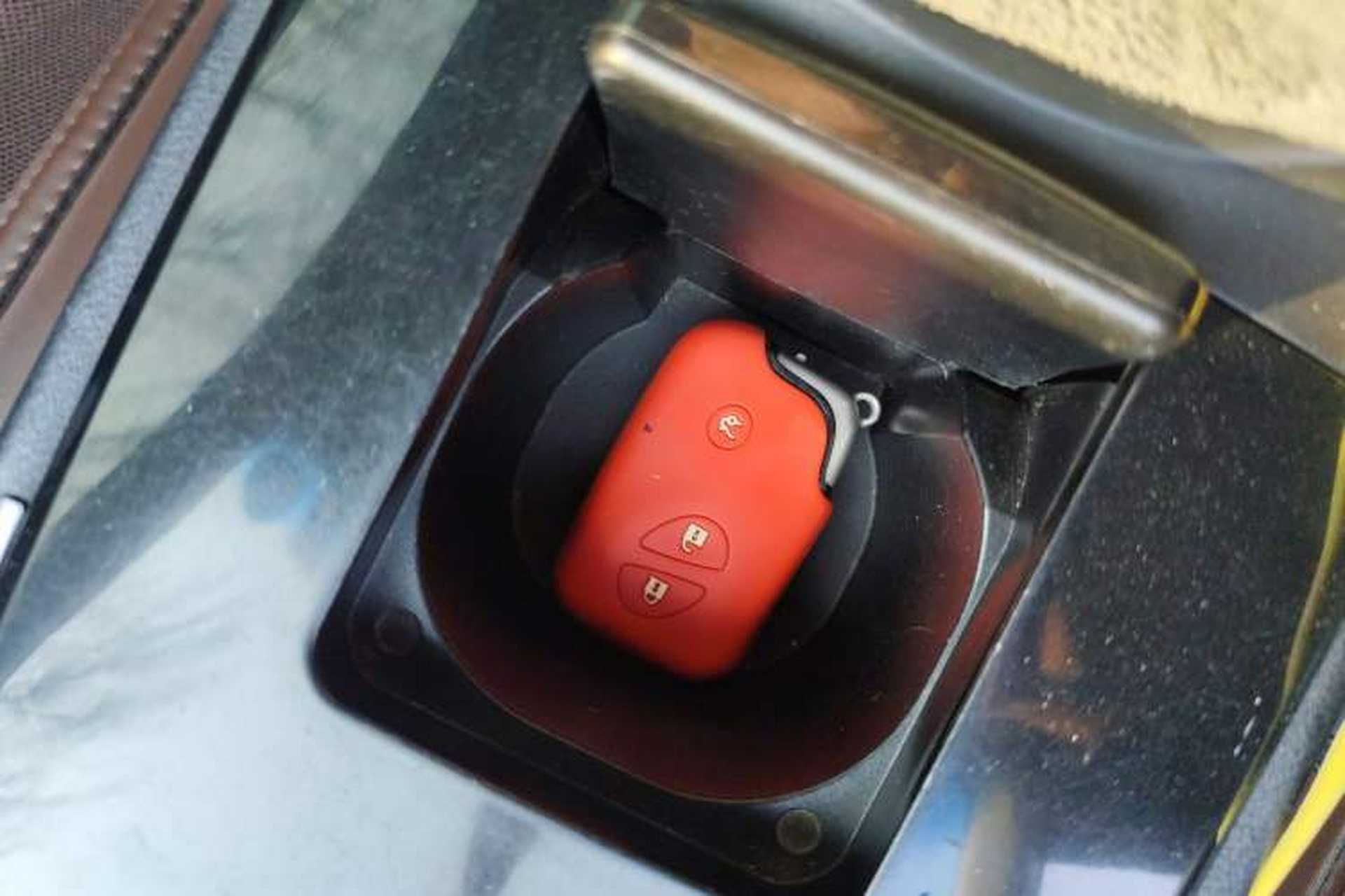 Used Lexus IS 2011 250C Vehicle Key