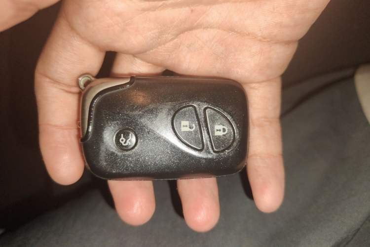 Used Lexus IS 2011 250 Sport Edition Vehicle Key
