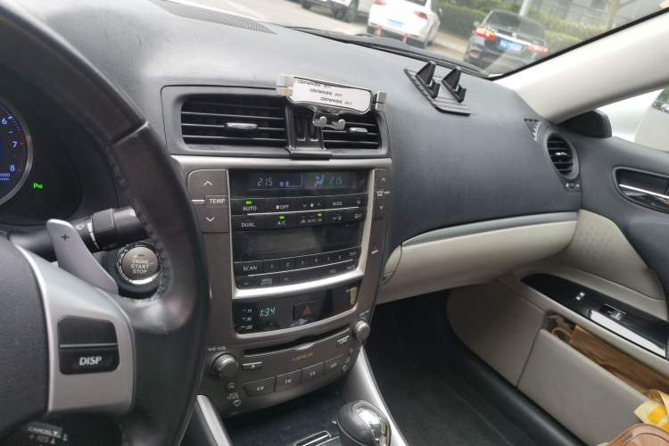 Used Lexus IS 2011 250 Sport Edition Audio And AC Panel