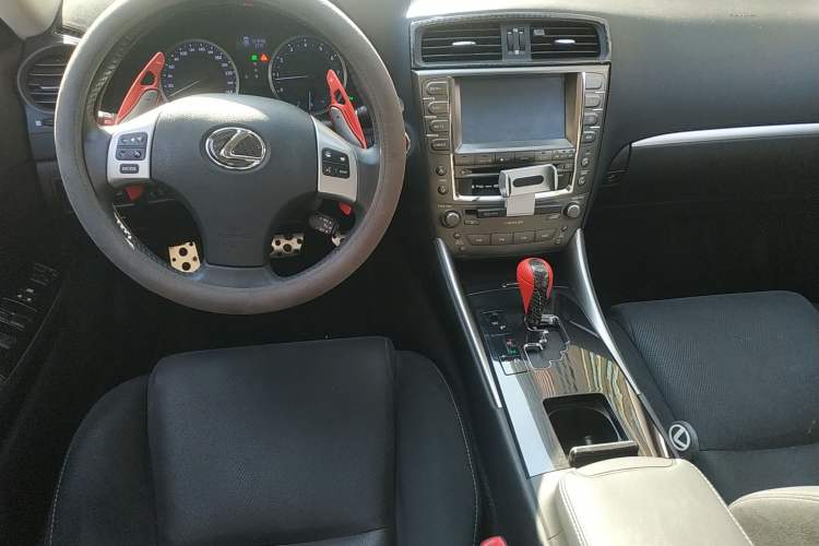 Used Lexus IS 2011 250 Sport Edition Center Console