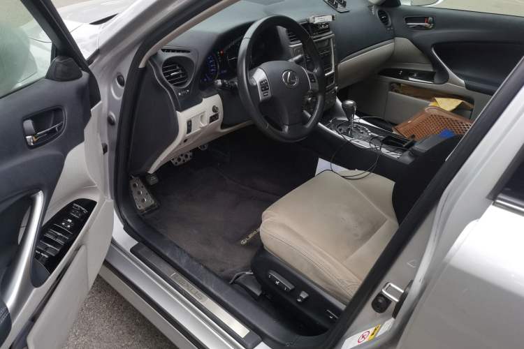 Used Lexus IS 2011 250 Sport Edition Driver Seat