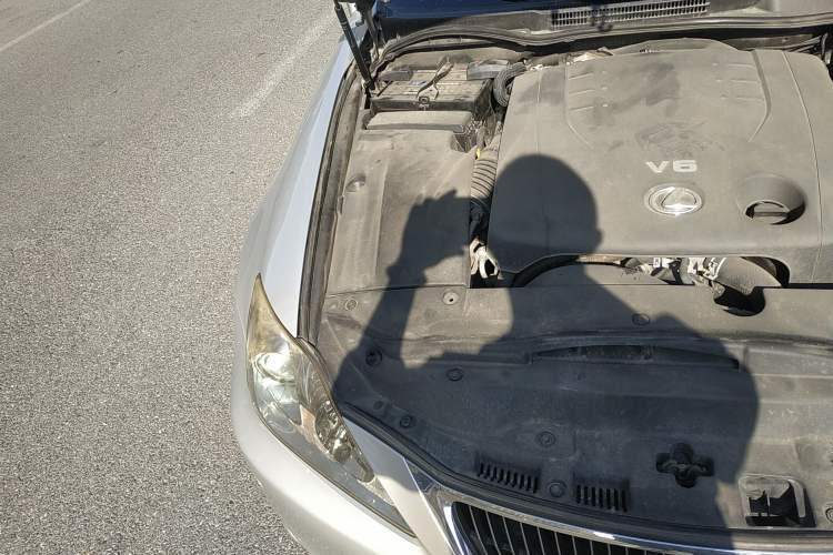 Used Lexus IS 2011 250 Sport Edition Engine Bay Right
