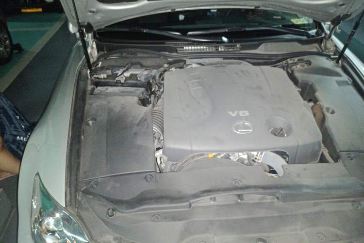 Used Lexus IS 2011 250 Elite Edition Engine Bay Right