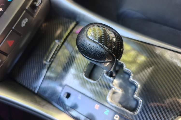 Used Lexus IS 2011 250 Sport Edition Gear Lever