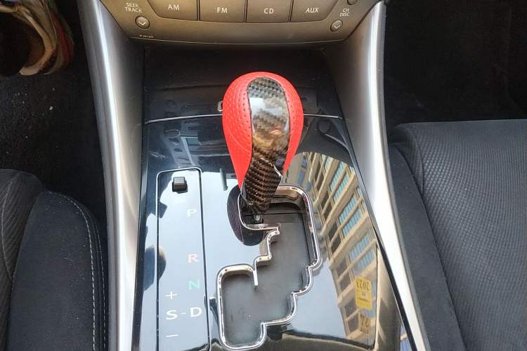 Used Lexus IS 2011 250 Sport Edition Gear Lever