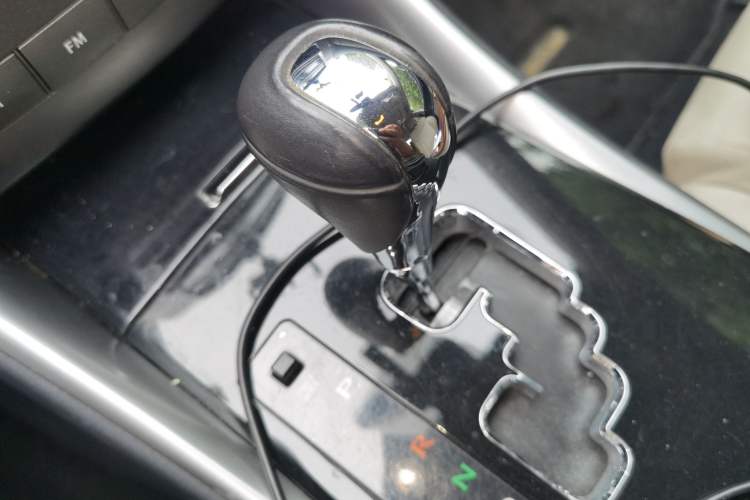 Used Lexus IS 2011 250 Sport Edition Gear Lever