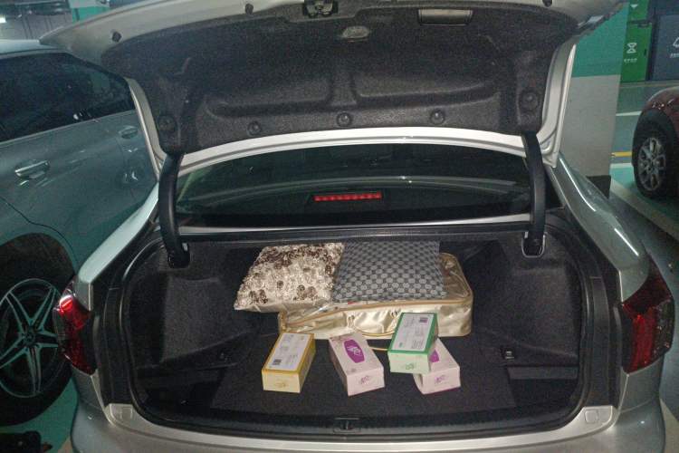 Used Lexus IS 2011 250 Elite Edition Trunk
