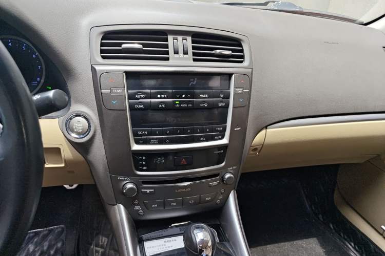 Used Lexus IS 2011 250 Sport Edition Audio And AC Panel